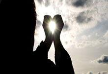 快船今日不敌雷霆 主场8连胜遭终结 上一次主场输球是在2月7日.